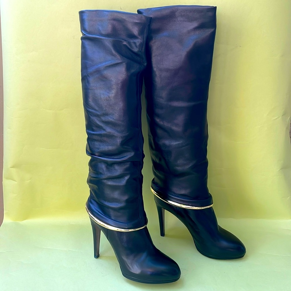 Black Sergio Rossi pull on leather boots in original box